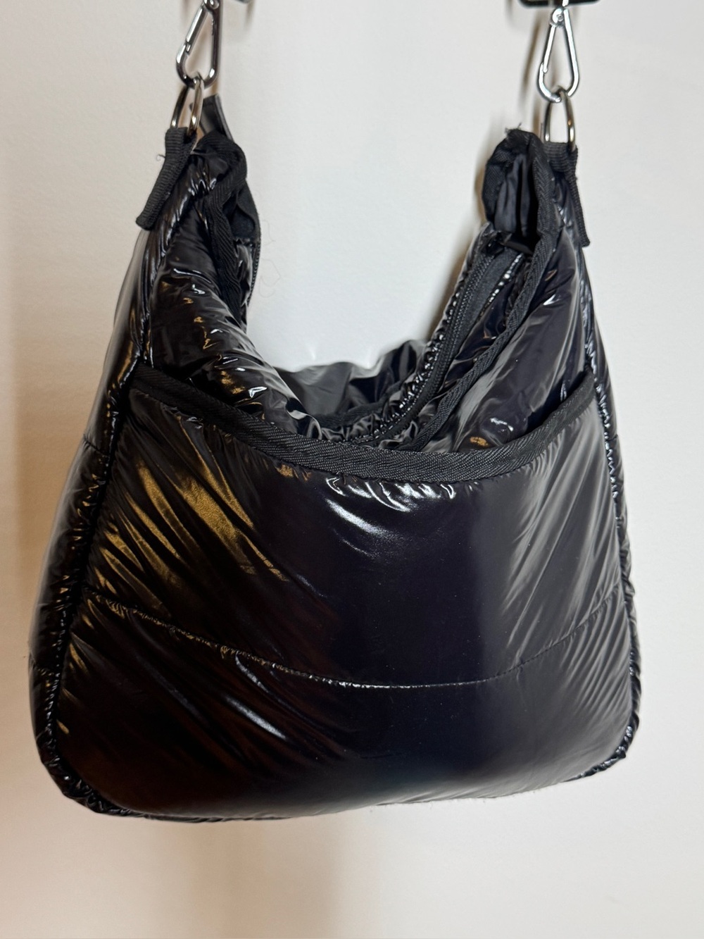 Haute Shore Women's Perri Noir Puffer Crossbody Bag - Picture 3 of 9